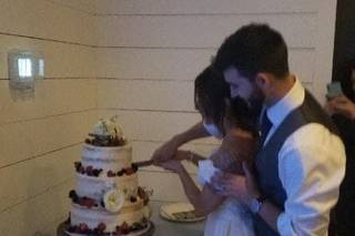 Bloom Custom Cakes - 83
