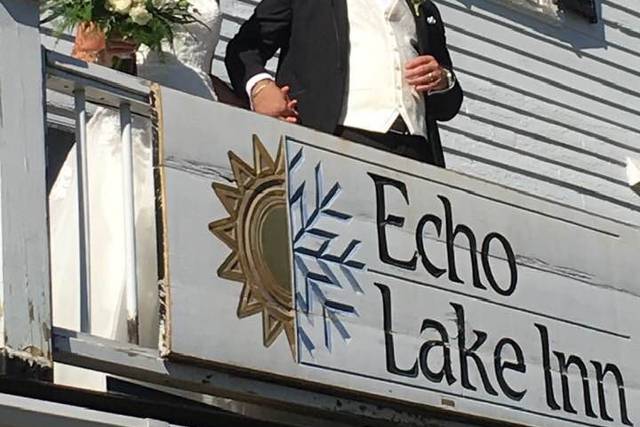 Echo Lake Inn 1