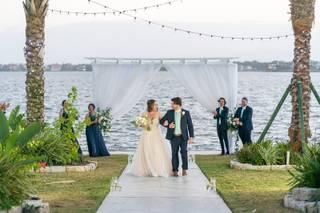 Waters Edge Venue - 10