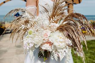 Flower Follies - 17