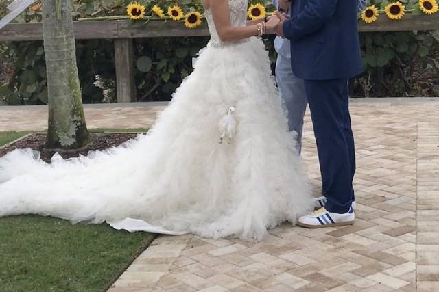 Laura Jacobs Bridal 5