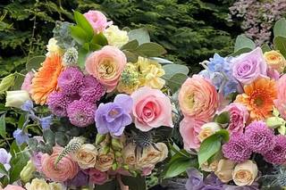Forget Me Not Florist and Flower Preservation - 12