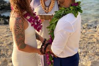 Hawaiian Style Beach Weddings with ALOHA - 44