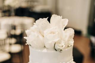 Ludger's Bavarian Cakery - 25