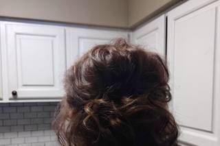 Raven Salon & Bridal - 19