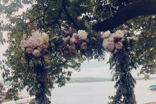 MoonRise Floral Design - 39