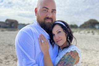 Anna Castillo-Lora, The Wedding Officiant - 12
