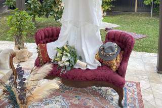 Mi Vintage - Farm Tables & Lounge Rentals - 53