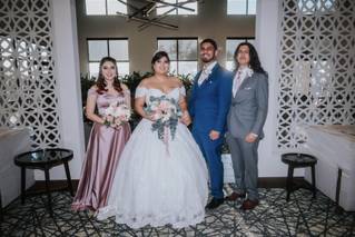 Embassy Suites by Hilton San Antonio Brooks Hotel & Spa - 7