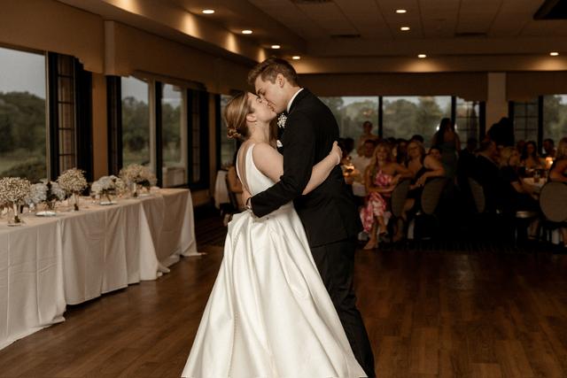 Fox Hills Golf and Banquet Center - 3