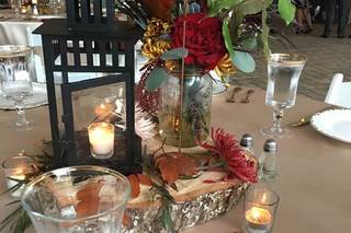 MEWS Floral Designers - 19