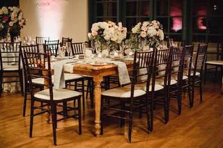 Mi Vintage - Farm Tables & Lounge Rentals - 101