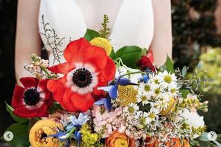 Sisters Floral Design Studio - 8