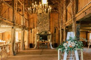 Distinct Florals Designs by Anne Marshall - 20