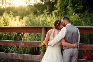 Rustic Gatherings Wedding Barn - 10