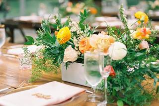 Suzanne's Floral - 5