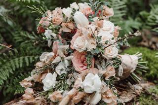 Goldenrod Floral Design - 114