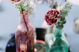 Little Miss Lovely Floral Design & Event Decorating - 38