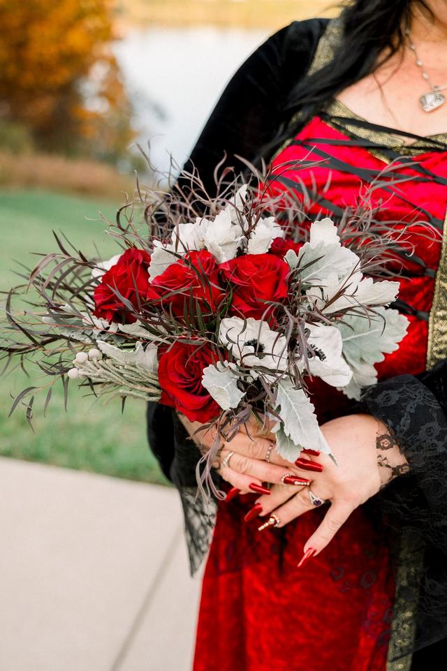 The Photo & Flower Girl - 2