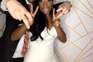 The Sleek Image Photo Booth - 14