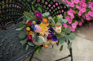 Secret Garden Florist Wedding and Event Planning - 23