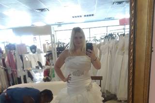 DG's Bridal and Formal Consignment - 5
