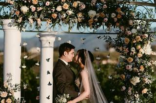 Truffle Pig Winery by Wedgewood Weddings - 68