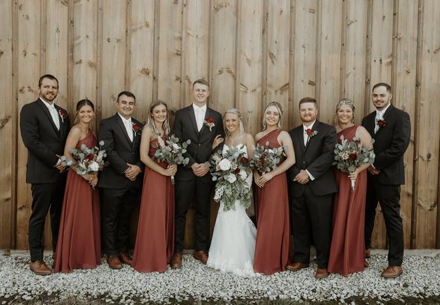 Evergreen and Lily Floral Studio - 4