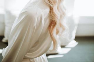 Gloss Makeup and Hair - 19
