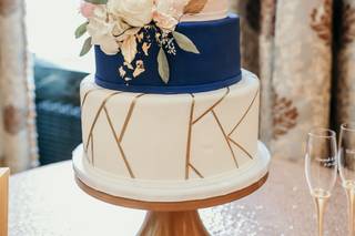 Holly's Cakes LLC - 20