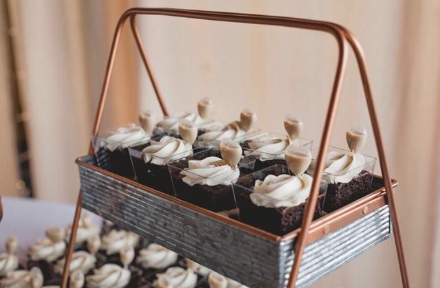 Mainely Wedding Cakes LLC - 4