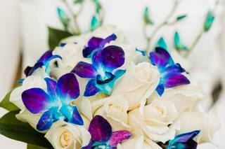 XOXO Florals & Wine - 8