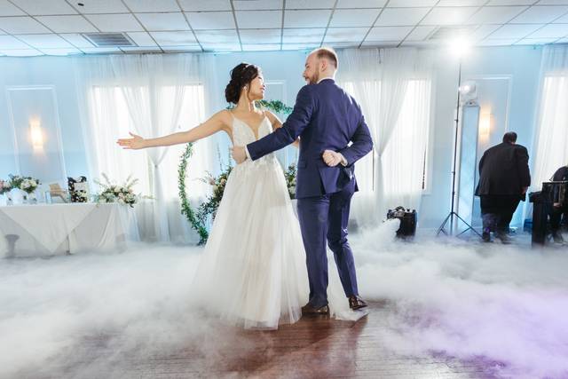 Encore Entertainment: DJ Entertainment, Photography, Videography and Photobooths! 1
