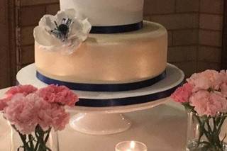 Creative cakes By Donna - 86