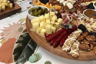 Grazing Gouda Charcuterie - 6