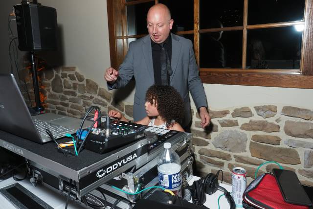 Eclipse DJ Entertainers 2