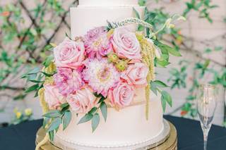 Bloom Custom Cakes - 81