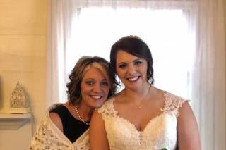 Raven Salon & Bridal - 12