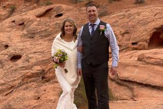Scenic Las Vegas Weddings and Photography - 18
