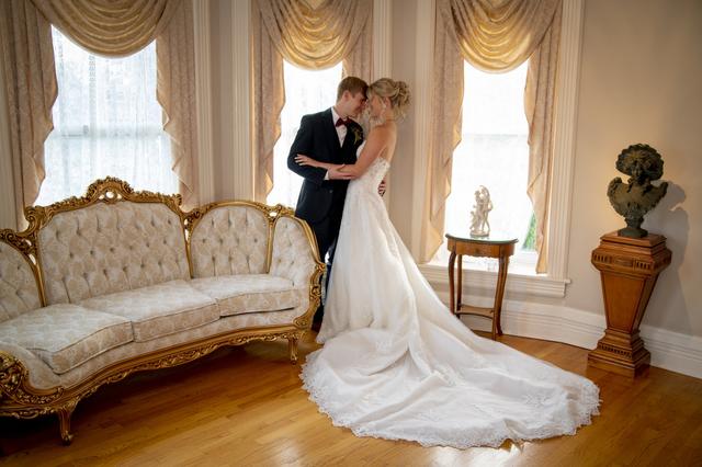 SuZann Designs Custom Gowns, Veils & Alterations - 4