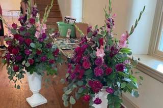Lace and Peonies Floral Design - 38