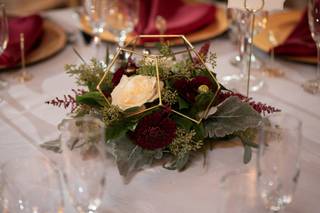 Paul Douglas Floral Designs - 6