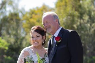 Bellarue Events & Floral Design - 11
