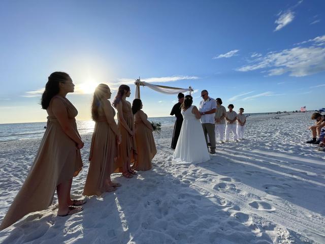 DoubleTree Beach Resort by Hilton Hotel Tampa Bay- North Redington Beach - 3