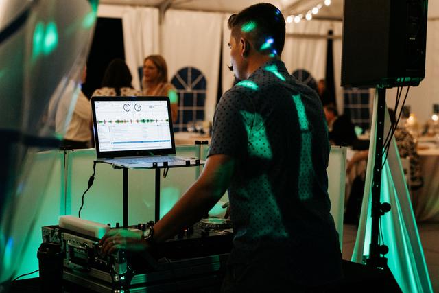 MoStache - DJ & MC - 1