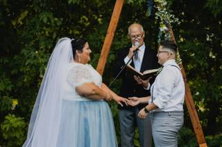 Wedding Officiant Extraordinaire - 8