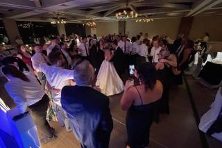 Absolute Entertainment - 25