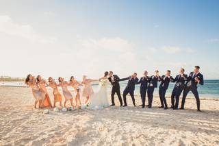 Modern Romance Travel - 18