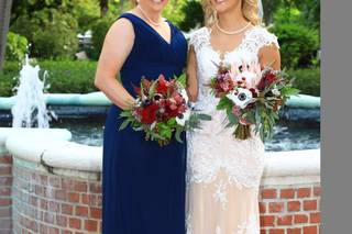 Nikki's Glitz And Glam Bridal Boutique - 16