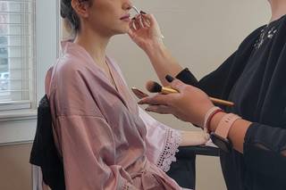 Southern Couture Salon & Bridal Bar - 22